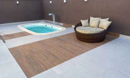 Venda de Casa no Condomínio Terras do Vale: Viva com Conforto e Segurança