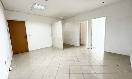 Excelente sala comercial com 47m2, no melhor do Jardim Aquarius!