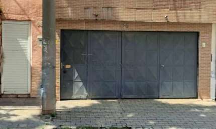 Casa Térrea para Venda em Jacareí com 3 Dormitórios e Varanda Ampla