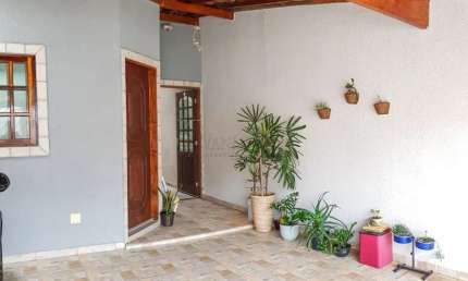 Venda de Casa de 150m² - Residencial Bosque dos Ipês em São José dos Campos/SP