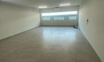 Sala Comercial Disponível para Locação - Ideal para Seu Negócio