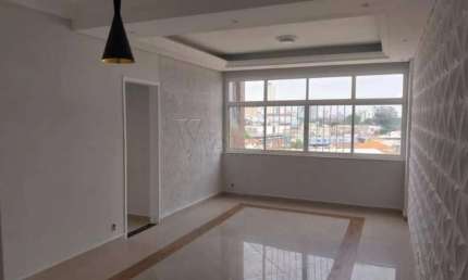 Viva com Conforto: Apartamento à Venda no Ed. Camargo Neves!