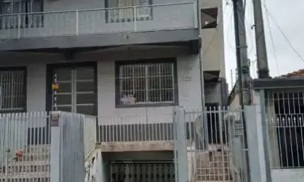 Investimento: prédio comercial/residencial à venda!