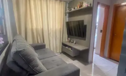 Seu Novo Lar Espera por Você no Campos Gerais - Apartamento à Venda!