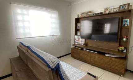 Venha Conferir: Casa Para Venda e Locação em Localização Privilegiada!