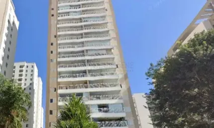 Cobertura Espetacular à Venda: Sofisticação no Edifício Adriático