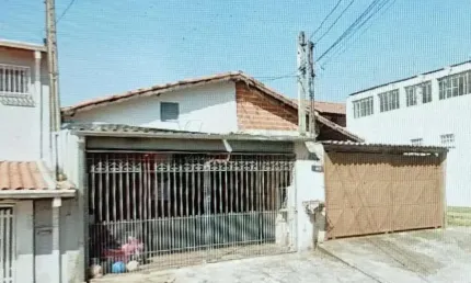 Venda de Casa no Jardim das Cerejeiras - São José dos Campos/SP