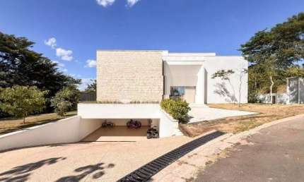 Casa com 3 dormitórios à venda, 204 m² por R$ 4.300.000,00 - Condomínio Villas do Golfe - Itu/SP