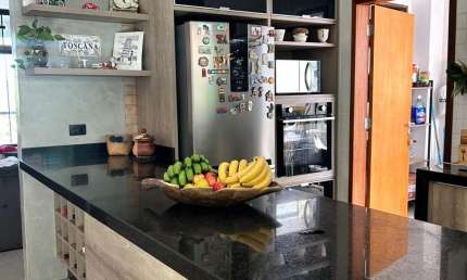 Casa em condomínio fechado com 3 quartos para alugar na Avenida Juscelino Kubitschek de Oliveira, 100, Centro, Votorantim