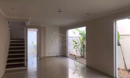 Sobrado à venda no Condomínio Village Des Lions com 238 m² | 4 dormitórios, sendo 1 suíte com sacada e 4 vagas de garagem.
