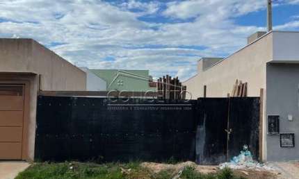 Terreno com 150 m² de área total, à venda no bairro Chácara Rupiara, em Rio Claro-SP.