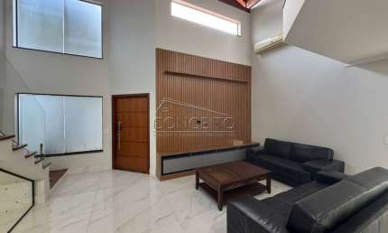 Sobrado à venda no condomínio Habitare com 214 m² | 2 dormitórios, sendo 1 suíte e 2 vagas de garagem.