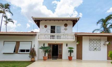 Chácara no Residencial Morada do Sol em Araras com 1038 m² de área construída e lazer completo.