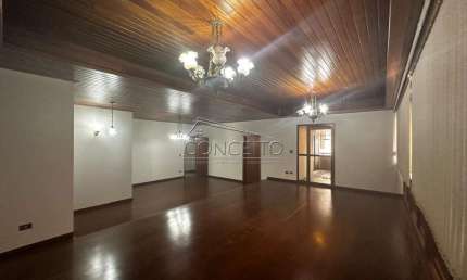 Apartamento à venda no Edifício Morro Grande com 240m² | 4 dormitórios sendo 2 suítes e 2 vagas de garagem.