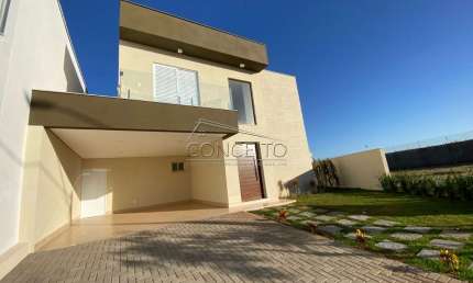 Sobrado à venda no Condomínio Residencial Park Unimep Taquaral com 166 m² | 3 dormitórios, sendo 1 suíte e 4 vagas de garagem