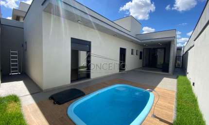 Casa térrea à venda no Condomínio Soleil Piracicaba com 194m² | 3 suítes e 4 vagas de garagem.