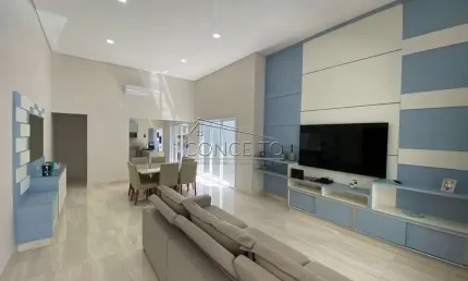 Casa térrea à venda no bairro Parque Santa Cecília com 213,32 m² | 3 dormitórios com armários, sendo 1 suíte com closet e 4 vagas de garagem.