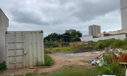 Terreno à venda no bairro Piracicamirim com área total de 750 m².