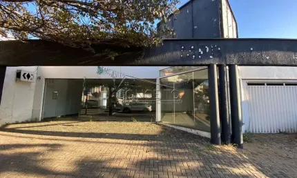 Salão comercial para locação no bairro Paulista com 390,65 m² | Amplo salão, 2 salas e 5 vaga de estacionamento.