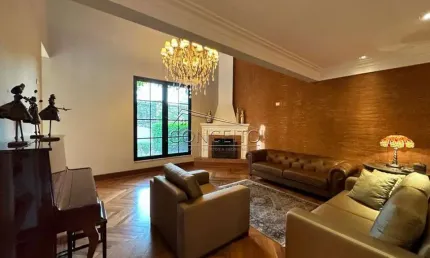 Sobrado à venda no bairro Nova Piracicaba com 438,99 m² | 3 suítes com closet e 3 vagas de garagem cobertas