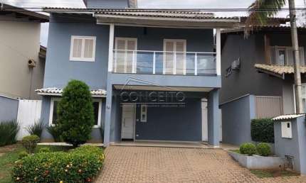 Sobrado à venda no condomínio Residencial Village Des Lions com 275 m² | 3 dormitórios, sendo 1 suíte e 2 vagas cobertas.