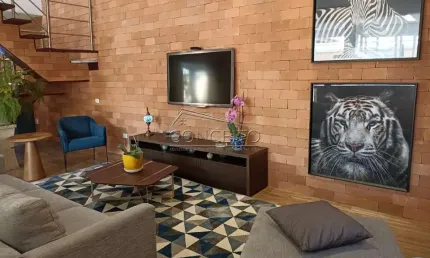 Sobrado à venda no Residencial Nova Água Branca II com 165,72 m² | 3 suítes, sendo 1 com closet e 2 vagas de garagem.