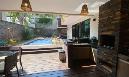 Sobrado à venda no Condomínio Alphaville Piracicaba com 300m² | 2 dormitórios, projeto wood frame e 4 vagas de garagem.