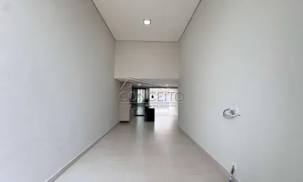 Casa térrea à venda no condomínio Residencial Park Unimep Taquaral com 163 m² | 3 dormitórios, sendo 1 suíte com closet e 4 vagas de garagem.