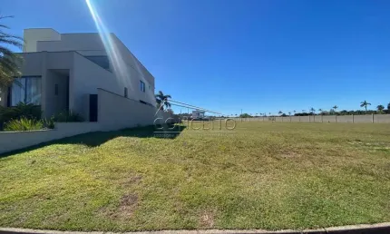 Terreno à venda no condomínio terras de ártemis com área total de 524 m².