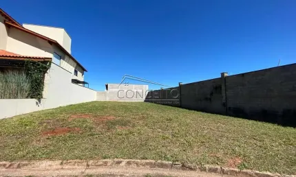 Terreno à venda no condomínio terras de ártemis com área total de 452 m².