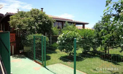 Chácara com 3 dormitórios à venda, 1000 m² por R$ 900.000,00 - Jacaré - Cabreúva/SP