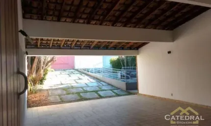 Casa com 3 dormitórios, 322 m² - venda por R$ 1.280.000,00 ou aluguel por R$ 12.320,00 - Centro - Jundiaí/SP