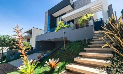 Casa com 3 dormitórios à venda, 245 m² por R$ 3.000.000,00 - Jardim Samambaia - Jundiaí/SP