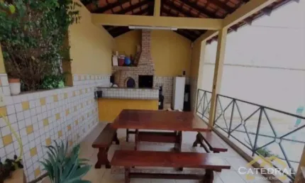 Sobrado com 3 dormitórios à venda, 287 m² por R$ 1.000.000,00 - Jardim Florestal - Jundiaí/SP