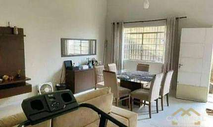 Casa com 4 dormitórios à venda, 222 m² por R$ 630.000,00 - Jardim Pacaembu - Jundiaí/SP