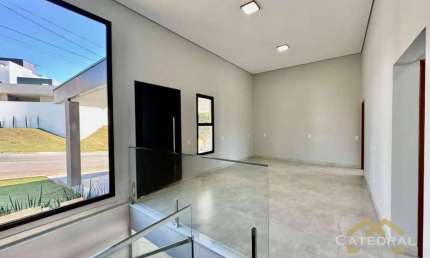 Sobrado com 3 dormitórios à venda, 257 m² por R$ 1.690.000,00 - Jacaré - Cabreúva/SP