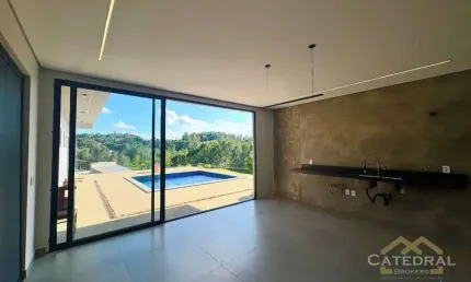 Casa com 3 dormitórios à venda, 250 m² por R$ 2.050.000,00 - Jardim Caxambu - Jundiaí/SP