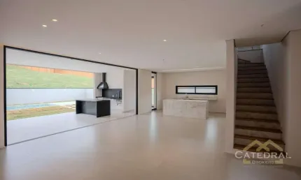 Sobrado Contemporâneo à Venda – Conforto, Sofisticação e Alta Tecnologia em Condomínio de Alto Padrão