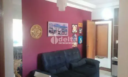 Apartamento disponível para venda no bairro santa mônica em uberlândia-mg
