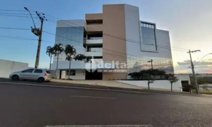Prédio Comercial disponível para venda no bairro morada da colina em Uberlândia-MG