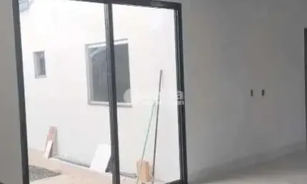 Casa residencial disponível para venda no bairro monte hebron em uberlândia-mg