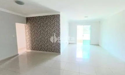 Apartamento disponível para venda no bairro Santa Mônica em Uberlândia-MG