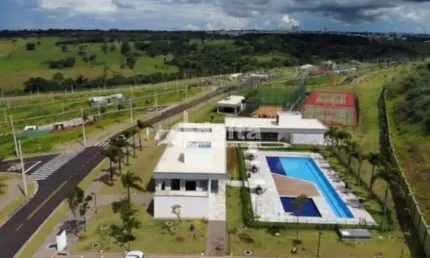 Terreno em condomínio disponível para venda no bairro granja marileusa em uberlândia-mg