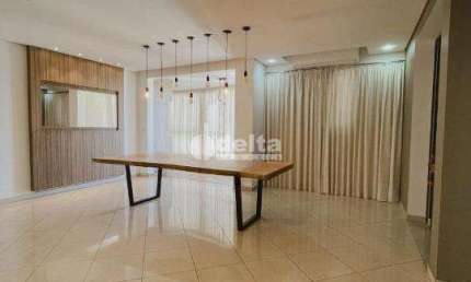 Apartamento disponível para locação no bairro Centro em Uberlândia-MG