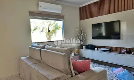 Casa residencial disponível para venda no bairro jardim holanda em uberlândia-mg.