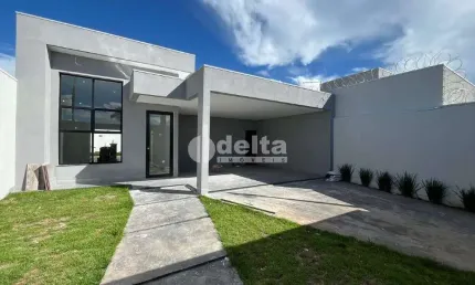 Casa Residencial disponível para venda no bairro Shopping Park em Uberlândia-MG