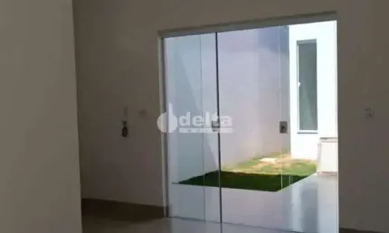 Casa disponível para venda no bairro granada em uberlândia-mg