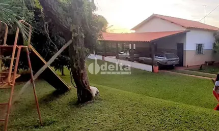 Chácara disponível para venda no chácaras douradinho em uberlândia-mg