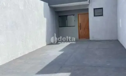 Casa com 2 quartos à venda no Jardim Europa, Uberlândia 