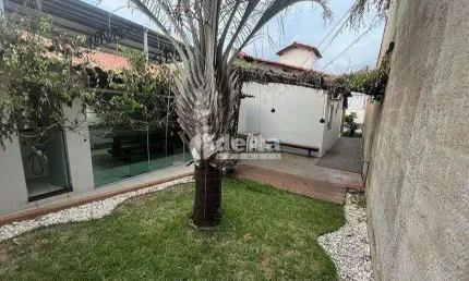 Casa residencial disponível para venda no bairro nossa senhora das graças em uberlândia-mg